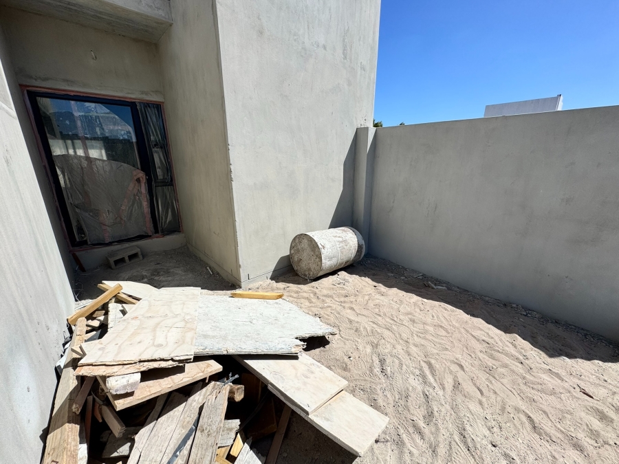 4 Bedroom Property for Sale in Sandown Western Cape